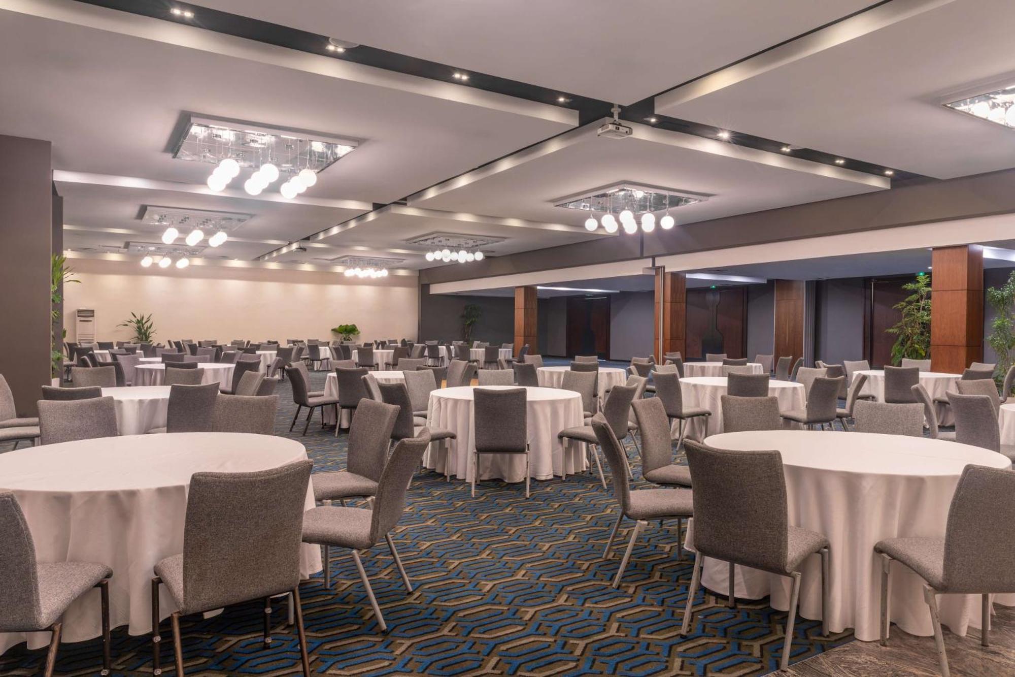 Radisson Blu Okoume Palace Hotel, Libreville Eksteriør bilde