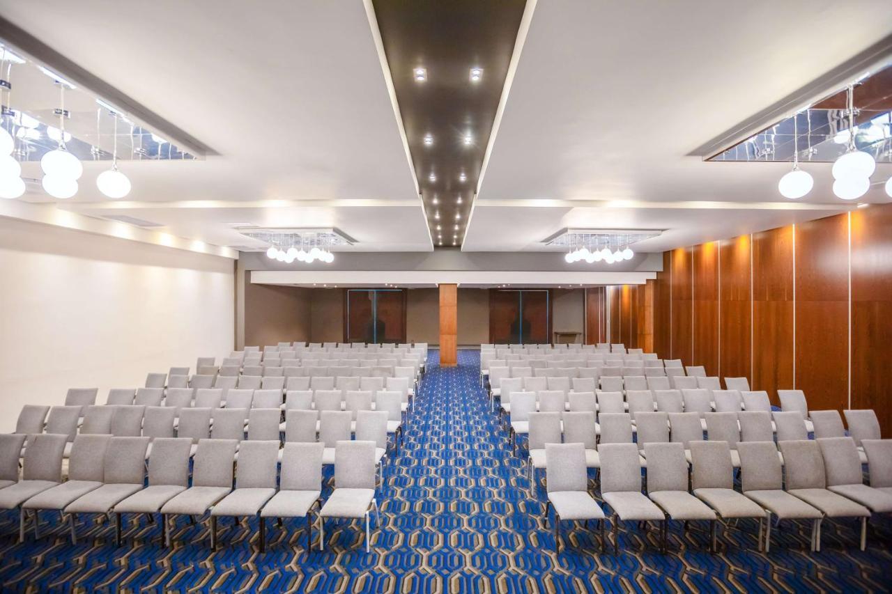 Radisson Blu Okoume Palace Hotel, Libreville Eksteriør bilde